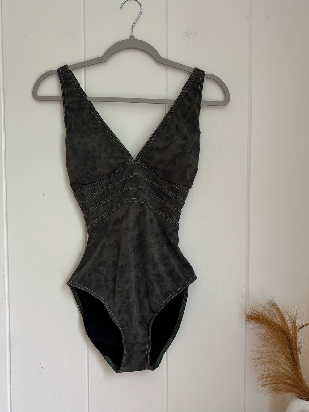 NWOT Magicsuit Dark Green Textured One-Piece Swimsuit